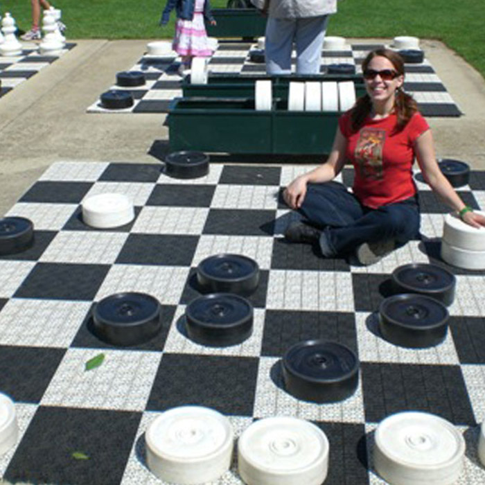 Giant Checkers